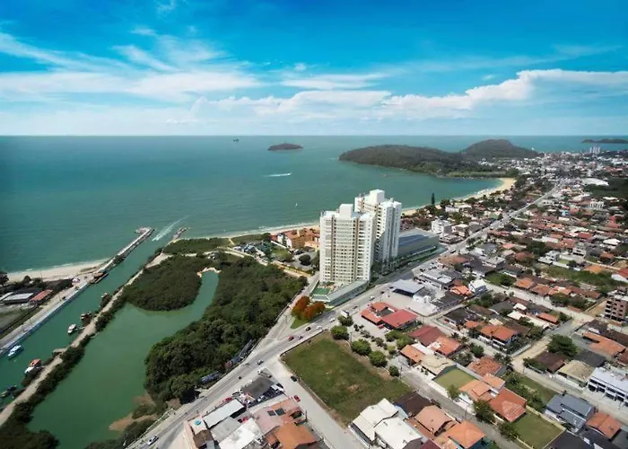 Lindo Apto Em Home Club Na Praia Alegre